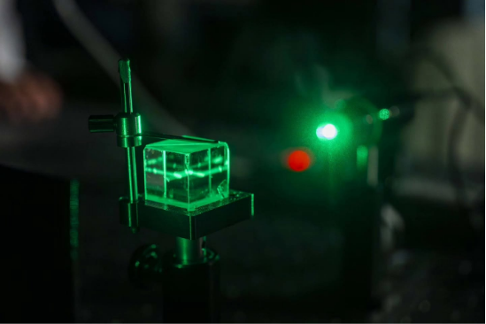 La investigación y la formación cuántica se conectan en los laboratorios de la Universidad Nacional de Colombia